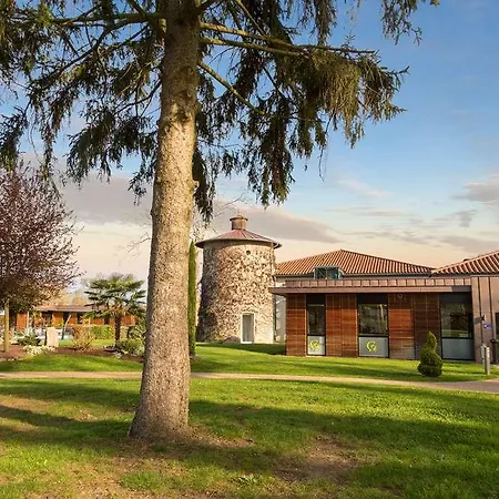 Domaine La Charpiniere, The Originals Collection Hotel Saint-Galmier