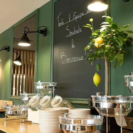 Hotel Domaine La Charpinière, The Originals Collection 4*